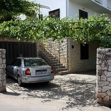 Jelsa 196d * Jelsa (Hvar)
